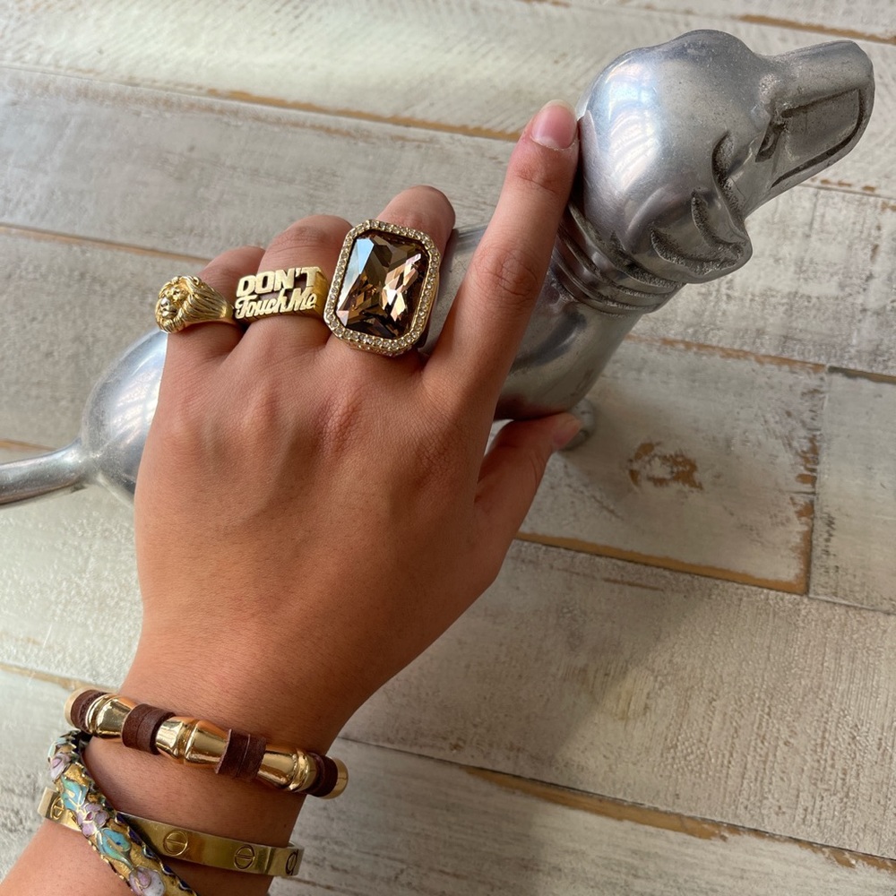 RARE Vince Camuto Oversized Brown Rhinestone Ring✨